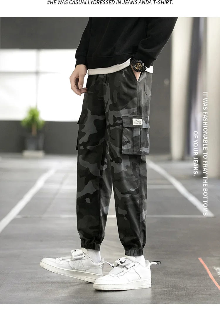 Pantalon cargo style tactique