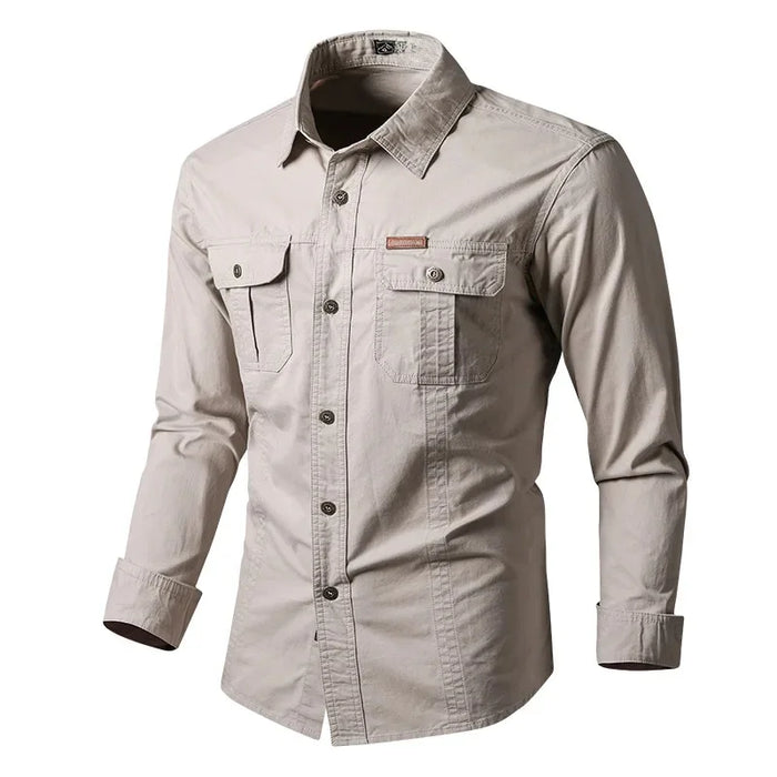 Chemise militaire cintrée à poches cargo