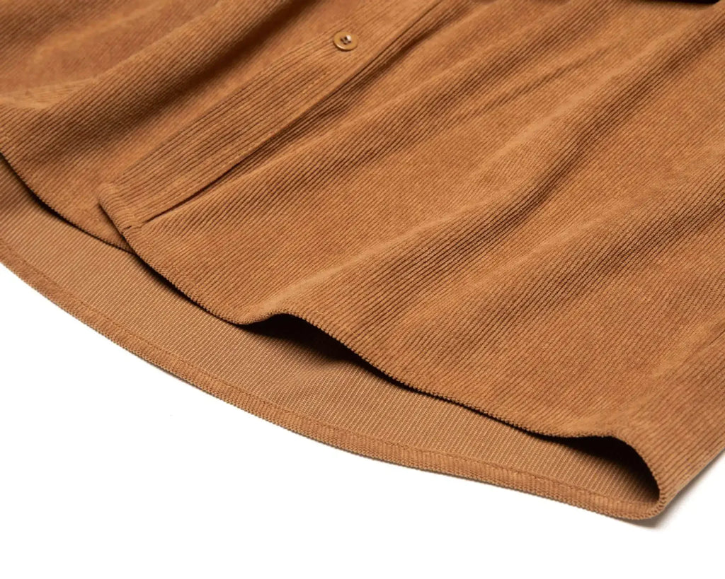 Chemise style militaire décontracté - coupe ajustée et style casual chic