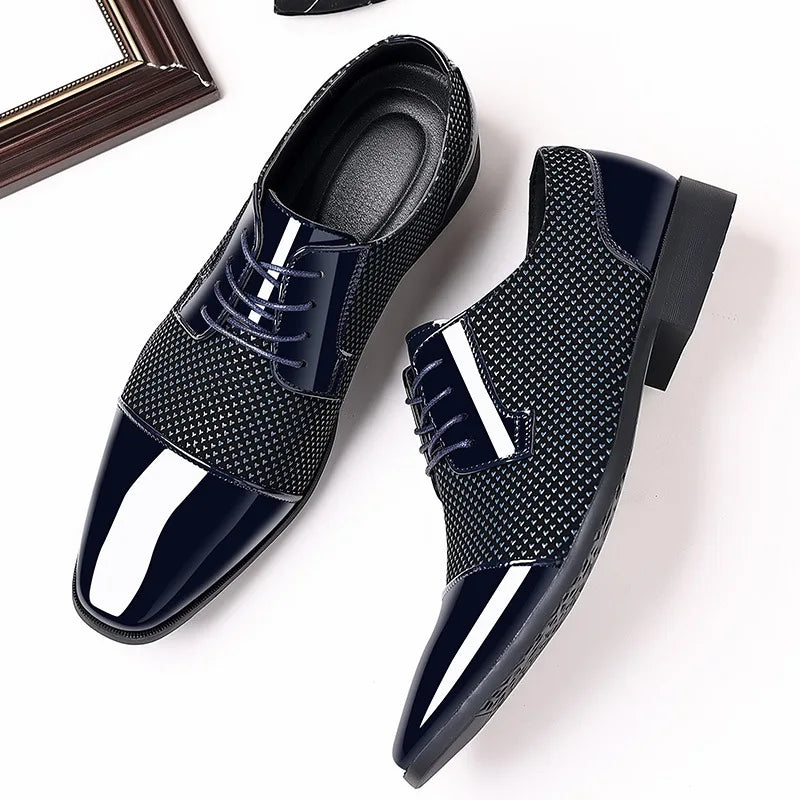 Chaussures oxfords en cuir verni à lacets