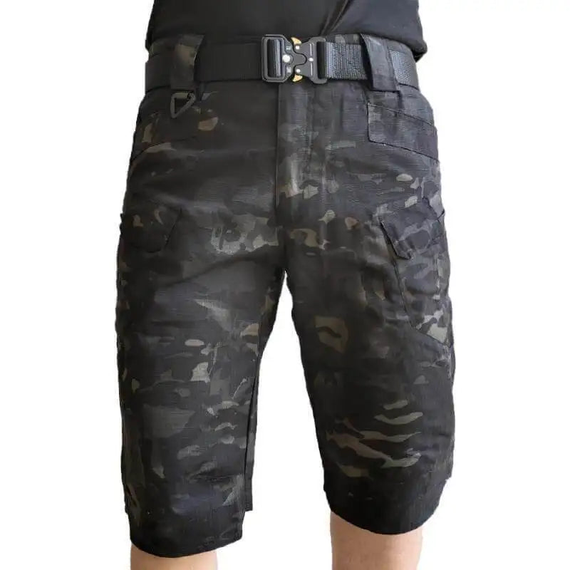 Short tactique imperméable avec poches zippées et ceinture intégrée