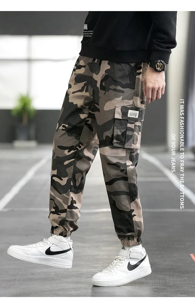 Pantalon cargo style tactique