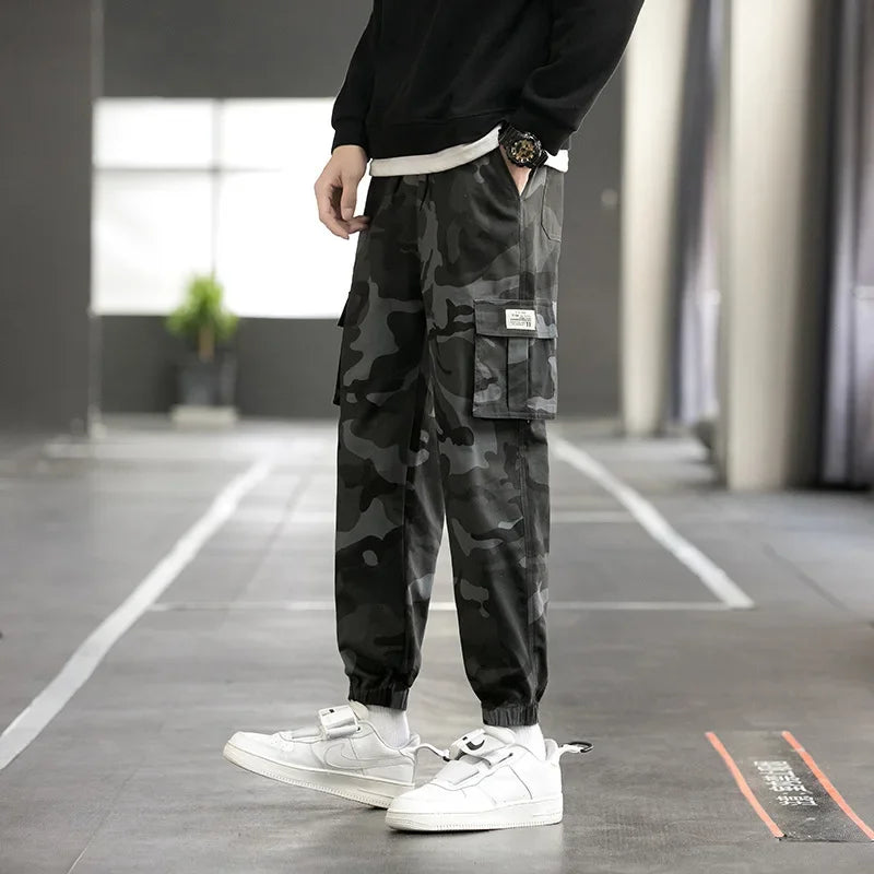 Pantalon cargo style tactique